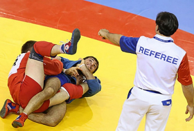 Azerbaijani sambo wrestlers vying for world medals 